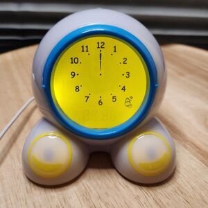 Mirari Teach Me Time! Talking Alarm Clock & Night-Light – Learn to Tell Time